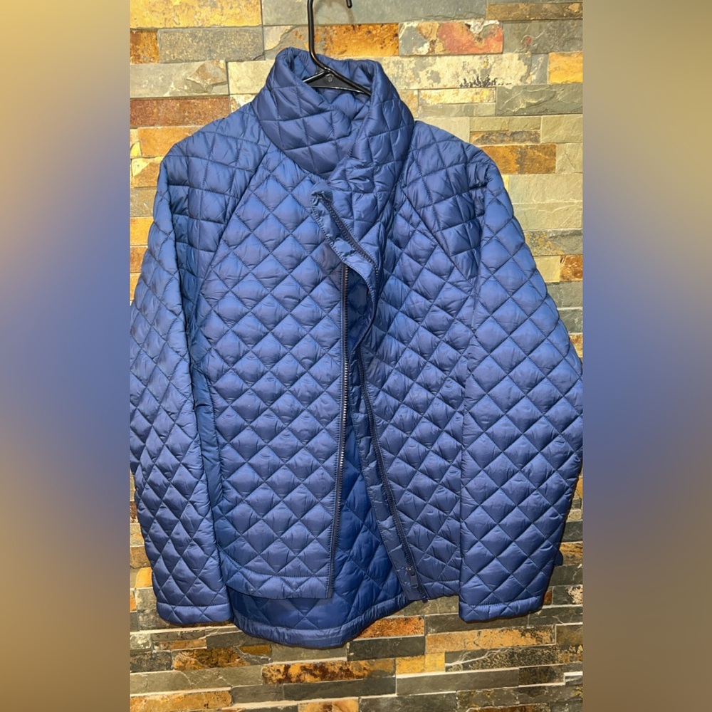 Athleta Whisper Featherlight jacket Cobalt Blue  Sz Lg worn only twice